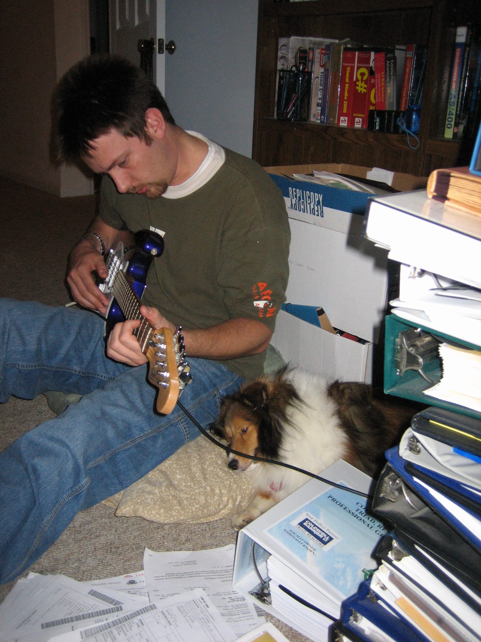 Roxy is chillin' with Daddy