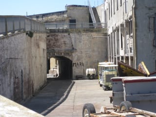 Alcatraz - "Blow Your Horn"