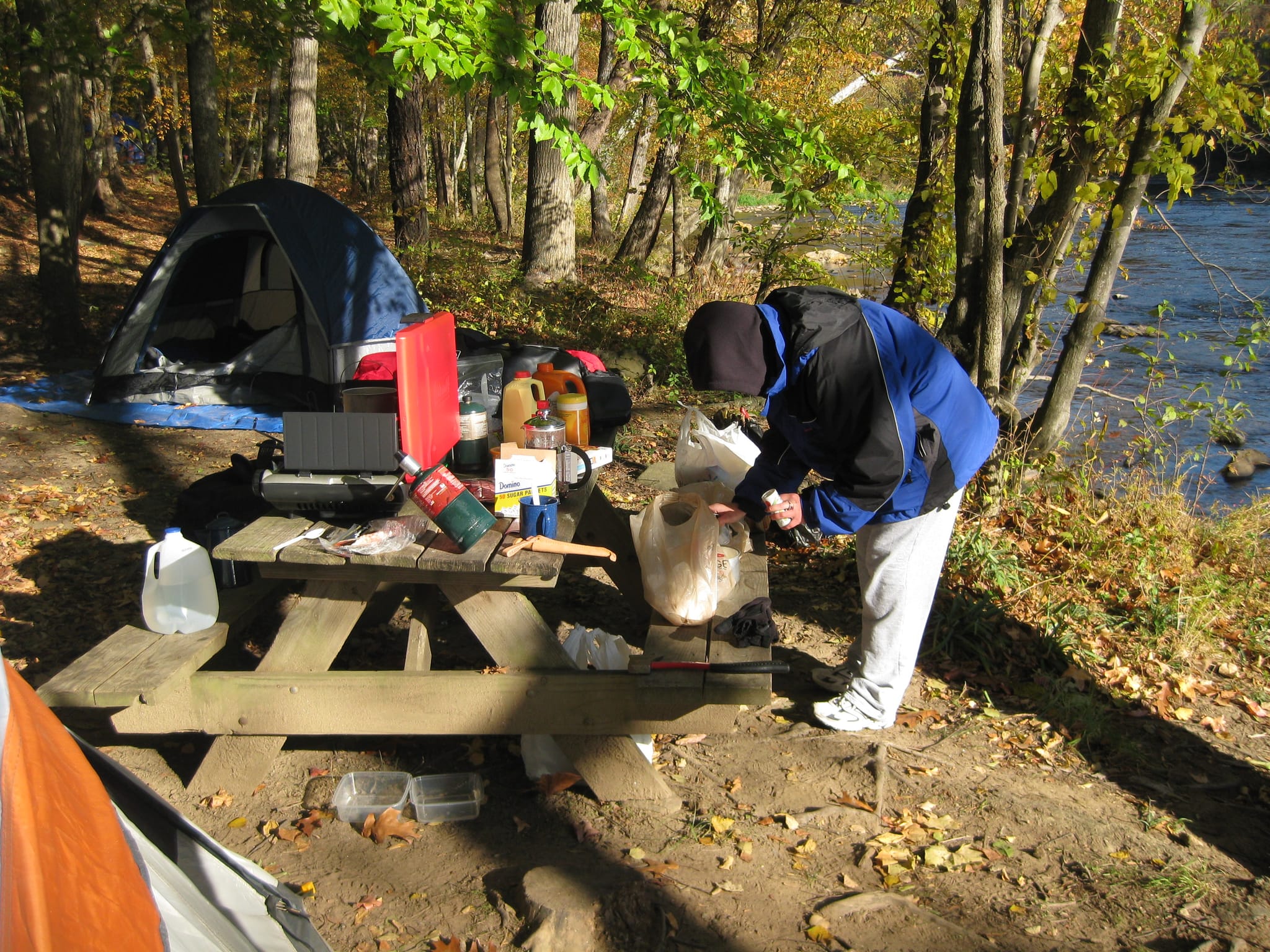 Camping in Hot Springs Nov 2008 028