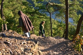 2004070 133