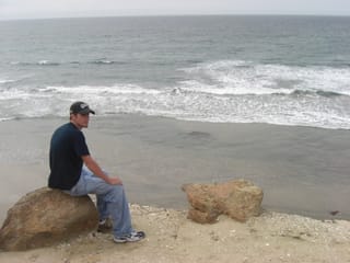 Sand cliff
