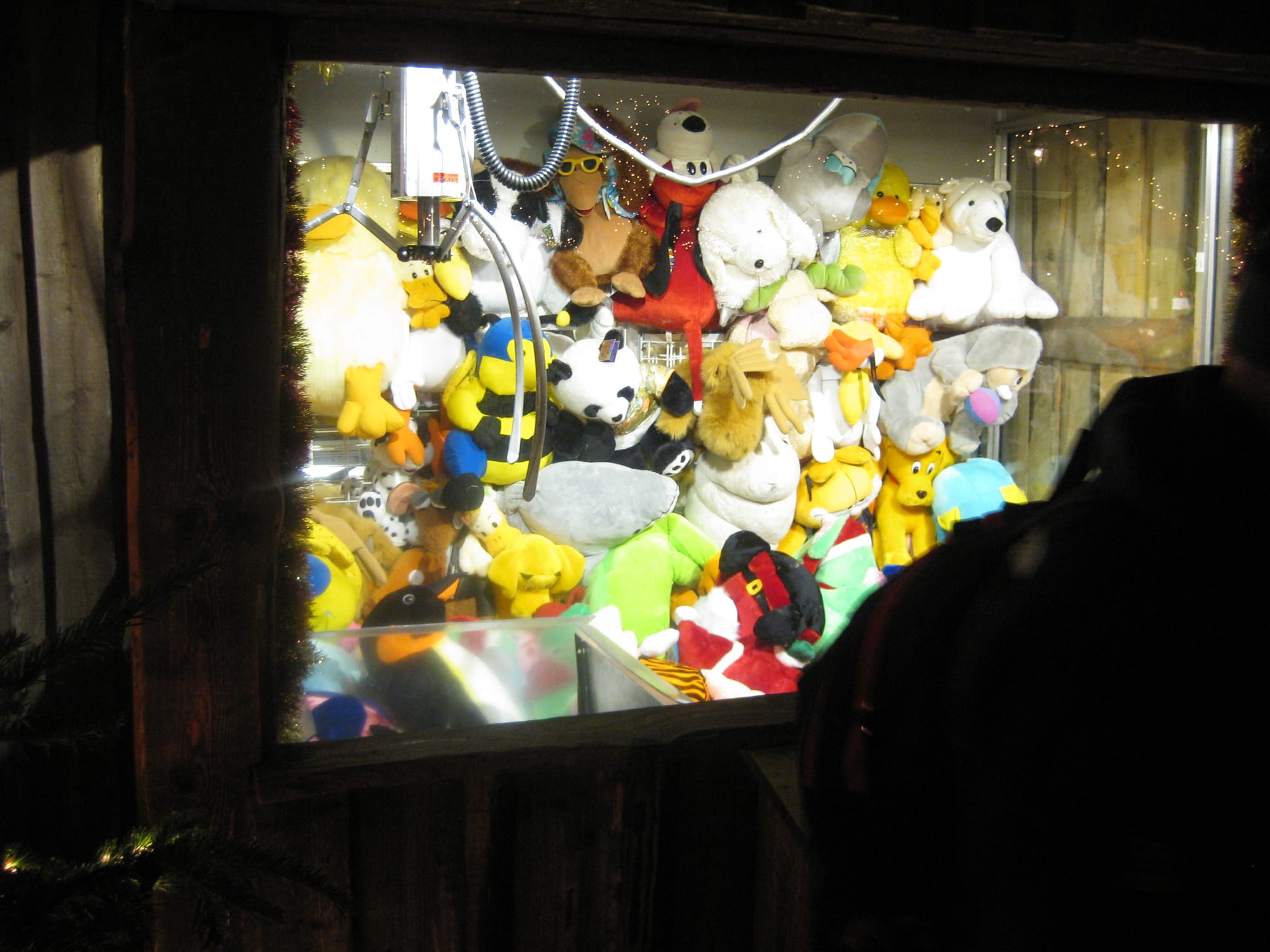 Giant plush crane game - Gothenborg, Sweden