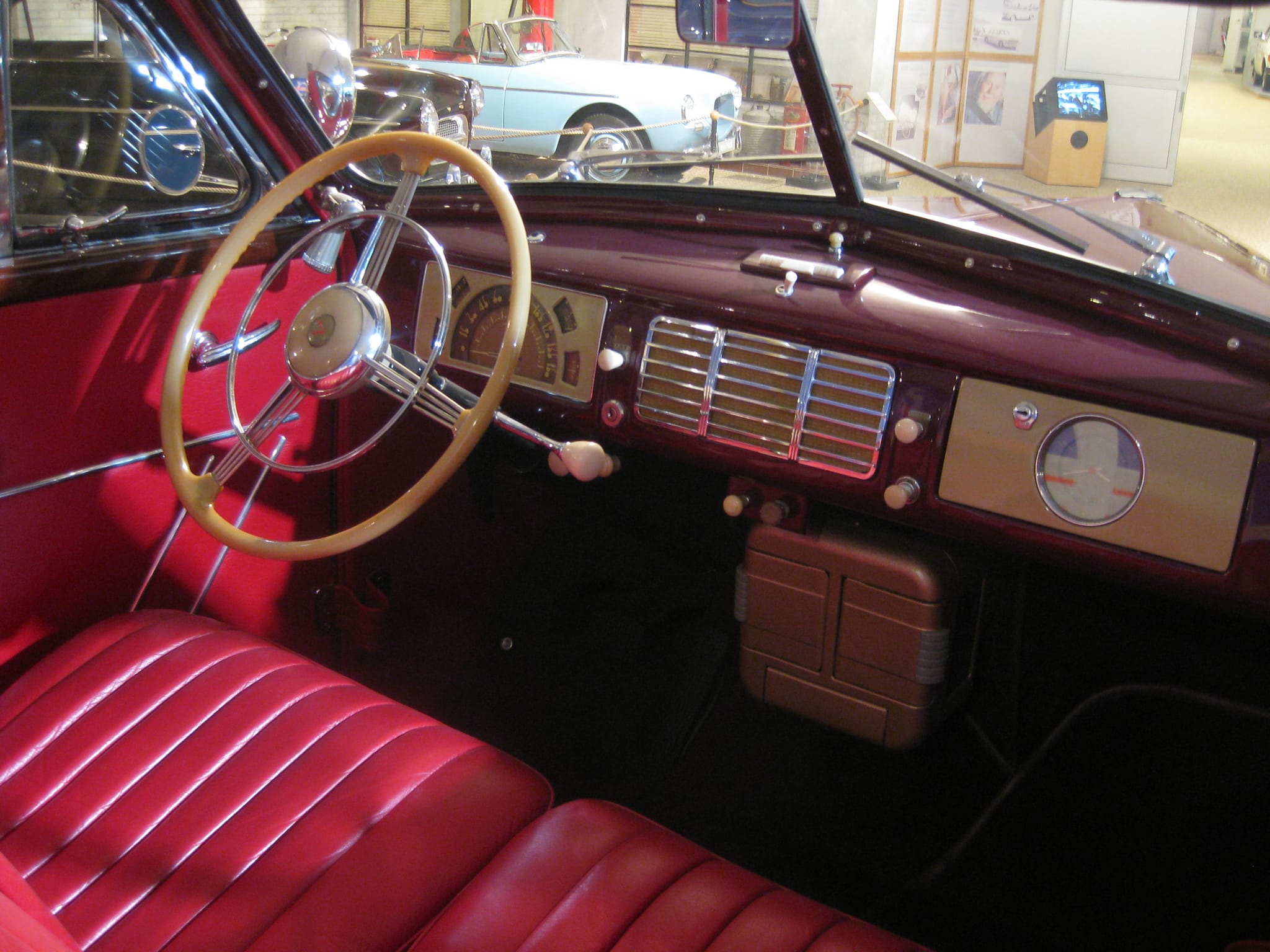 Volvo Interior - red leather.