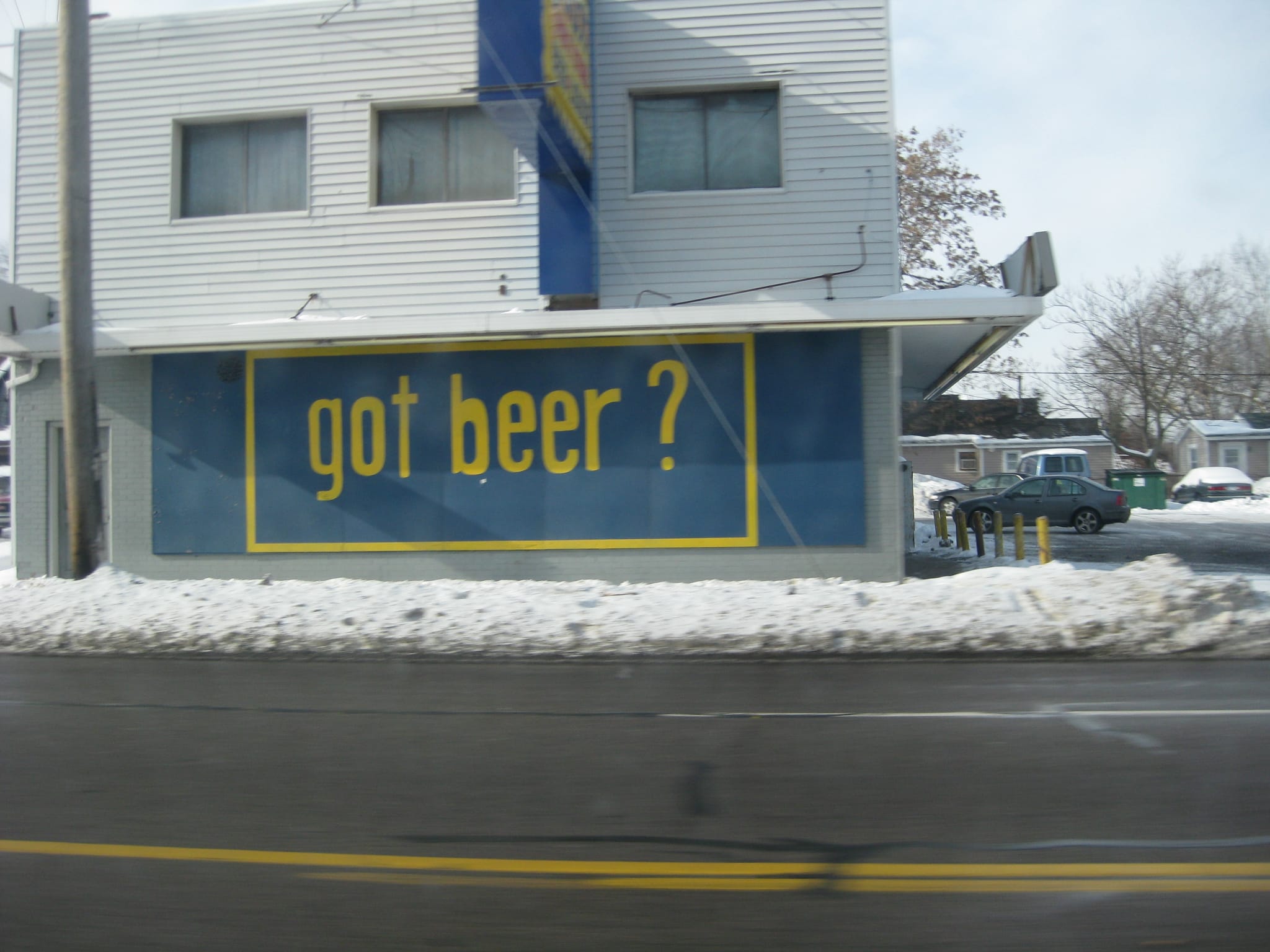 Liquior Store on Cedar St.