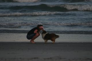 Roxy kisses for Mommy