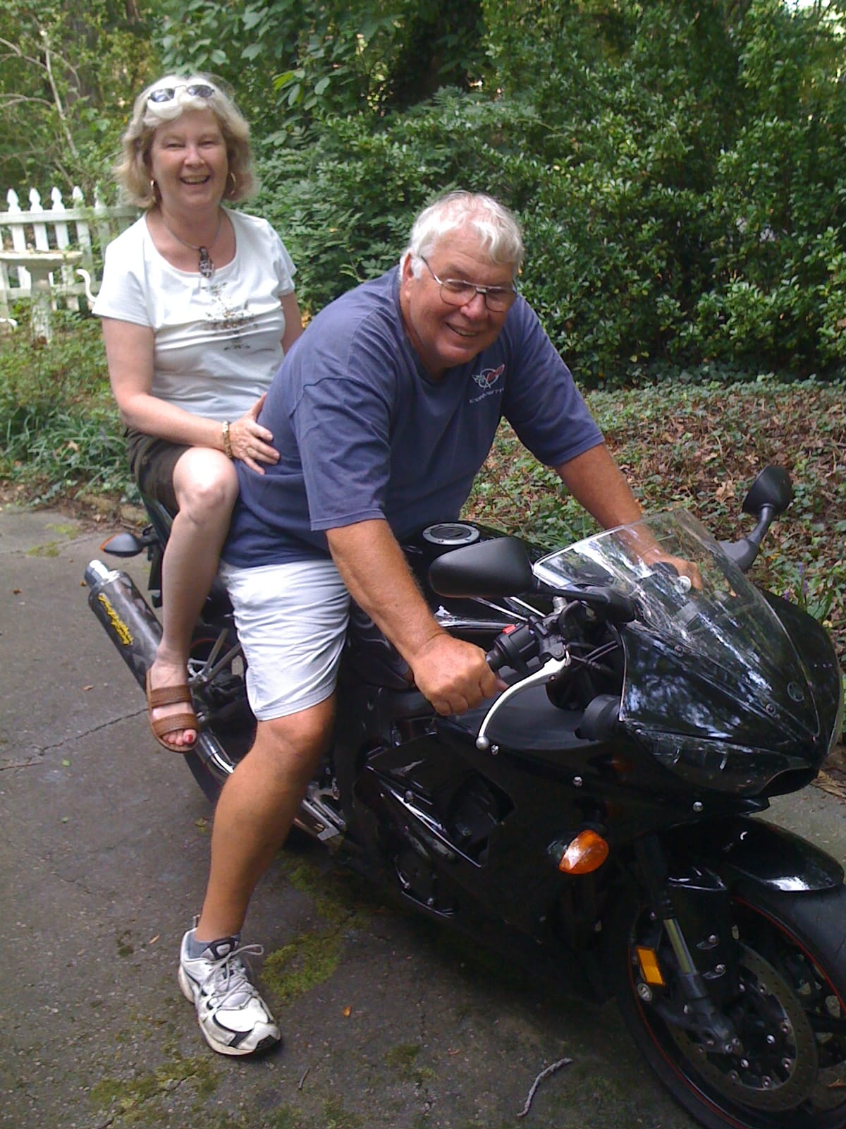 Uncle Don and Aunt Ann on the R6
