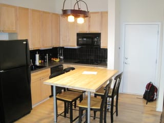 Charlotte Condo 015