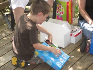William opening presents