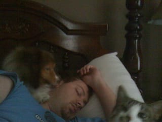 Time to wake up and feed me Daddy!