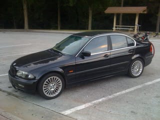 BMW E46 330i - A quick pit-stop on the way to Greensboro with the Tarmac along for the ride
