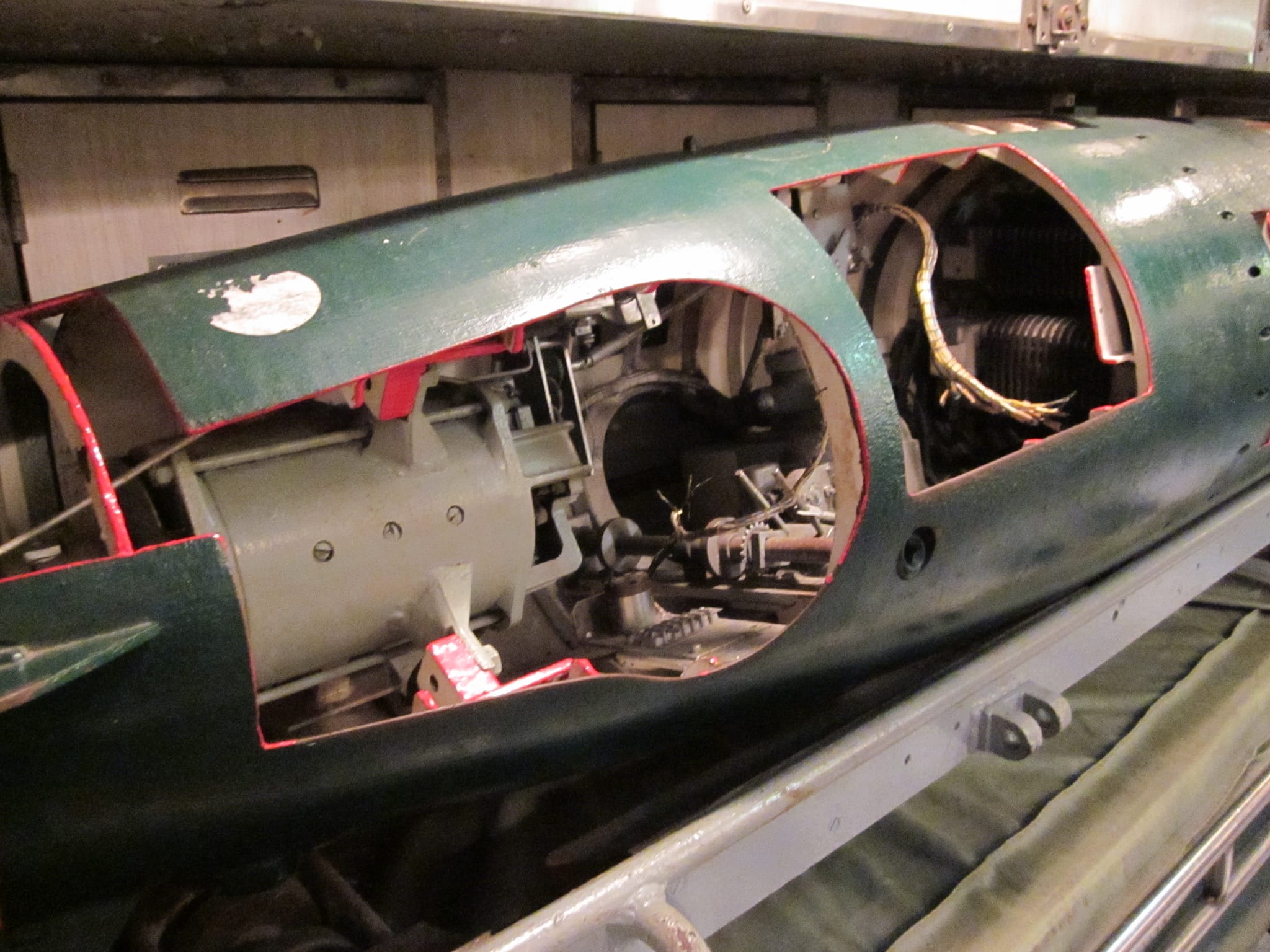 Torpedo cutaway - USS Clamagore
