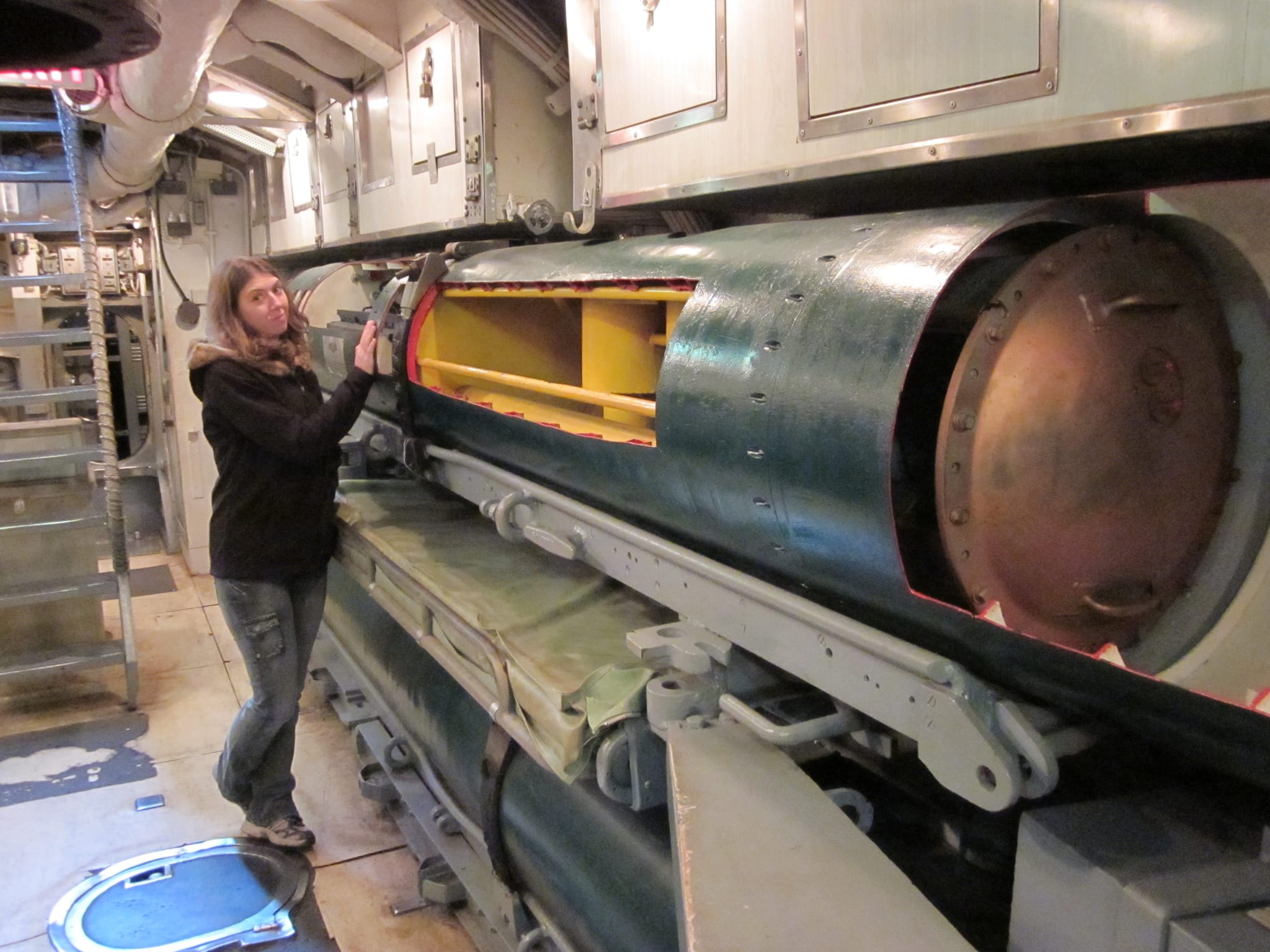 Torpedo cutaway - USS Clamagore