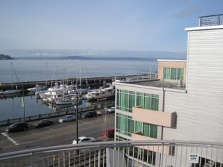 Looking on Pugeot sound
