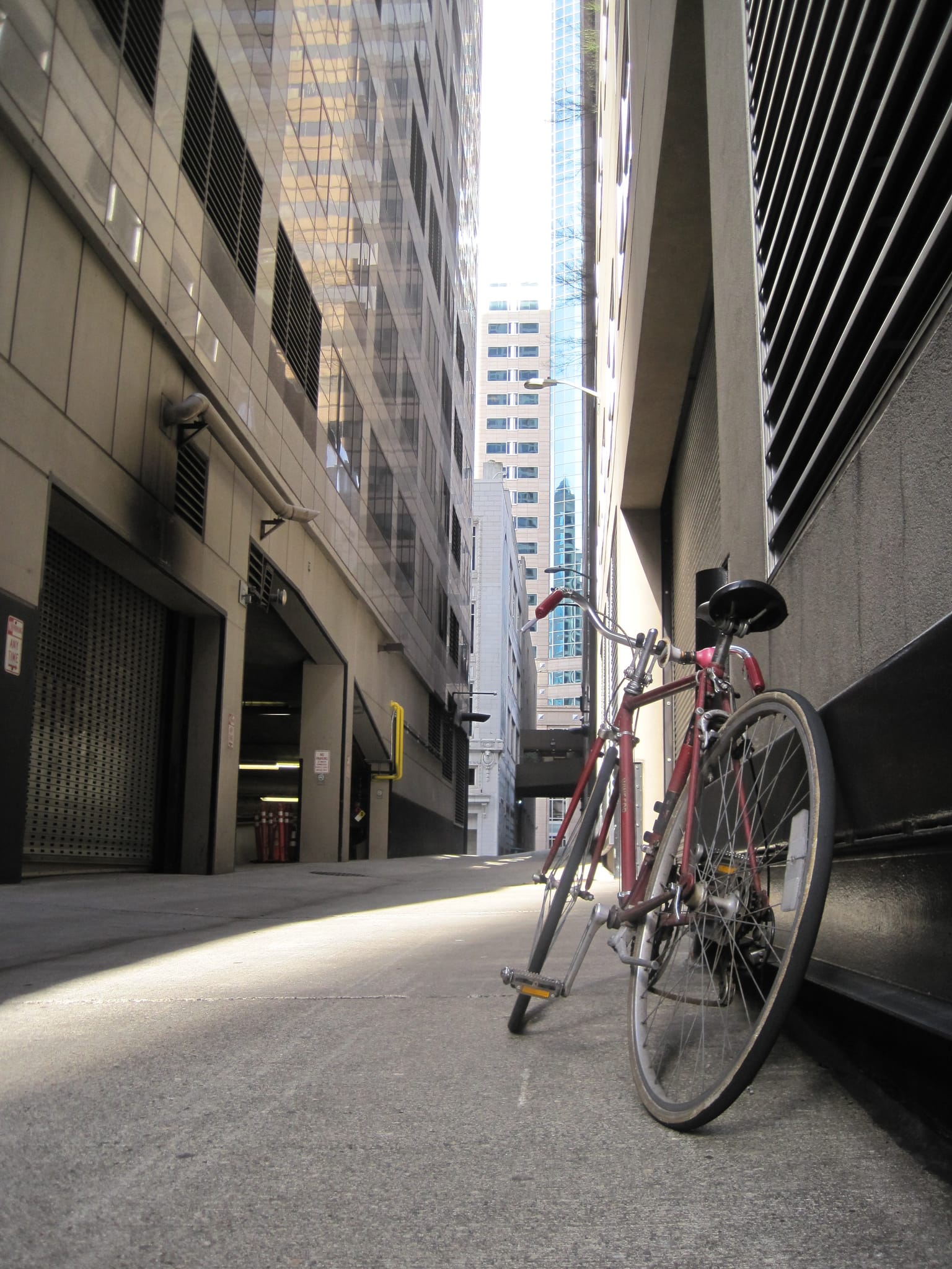Bicycle in Seattle Alley