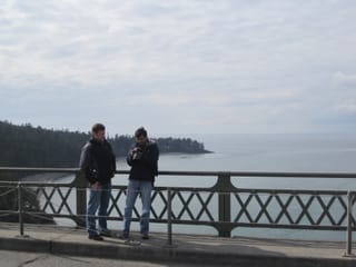 Nanda and Simas on Deception Pass Bridge
