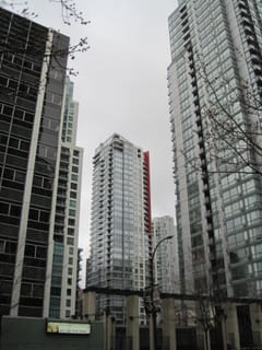 Hint of crimson - Vancouver, BC