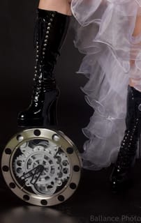Steam-clock