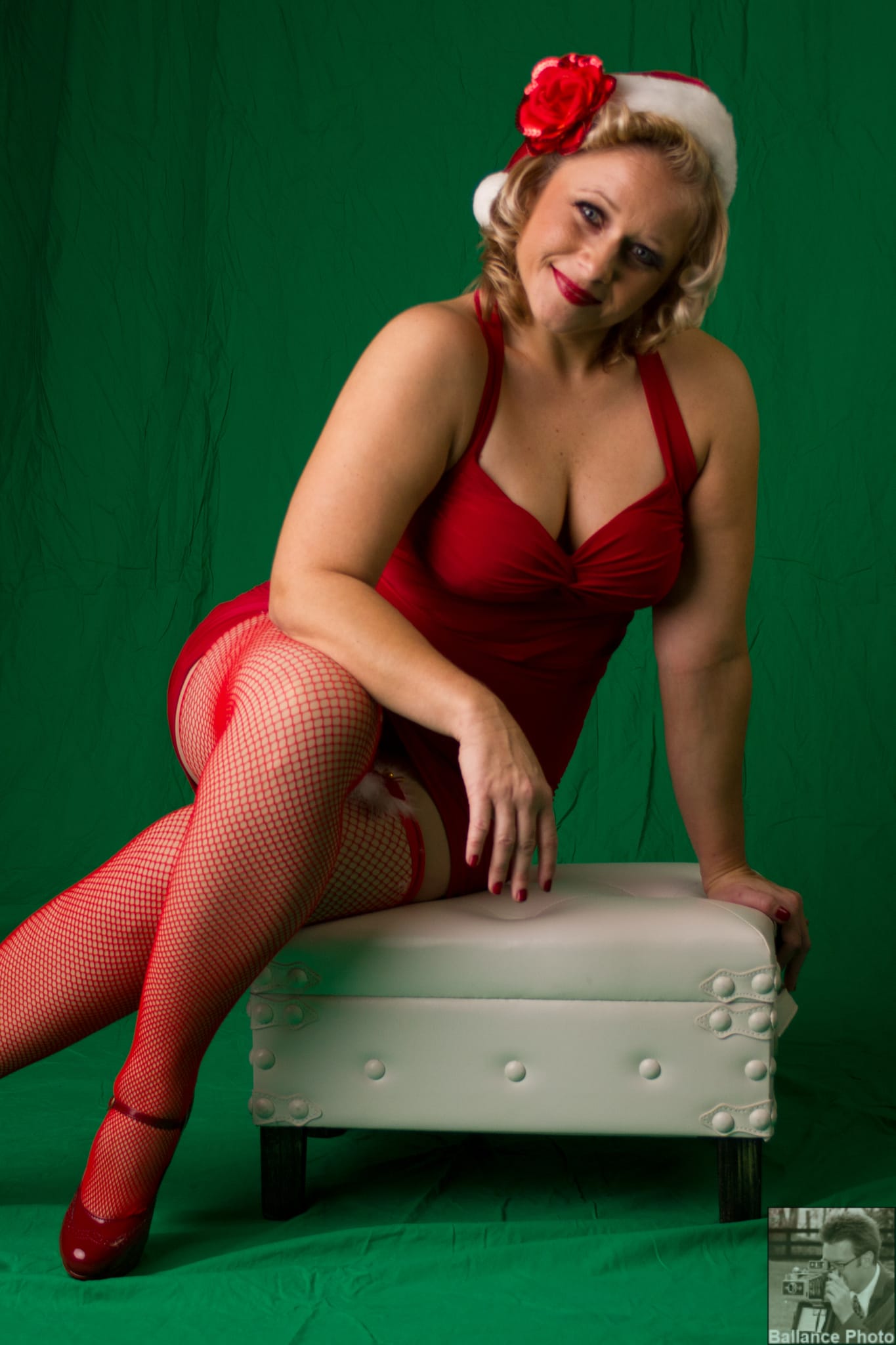 Santa Pinup-1
