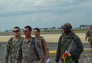 Troops coming home-9