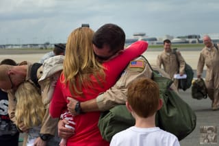Troops coming home-12