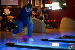 Simas bowling...